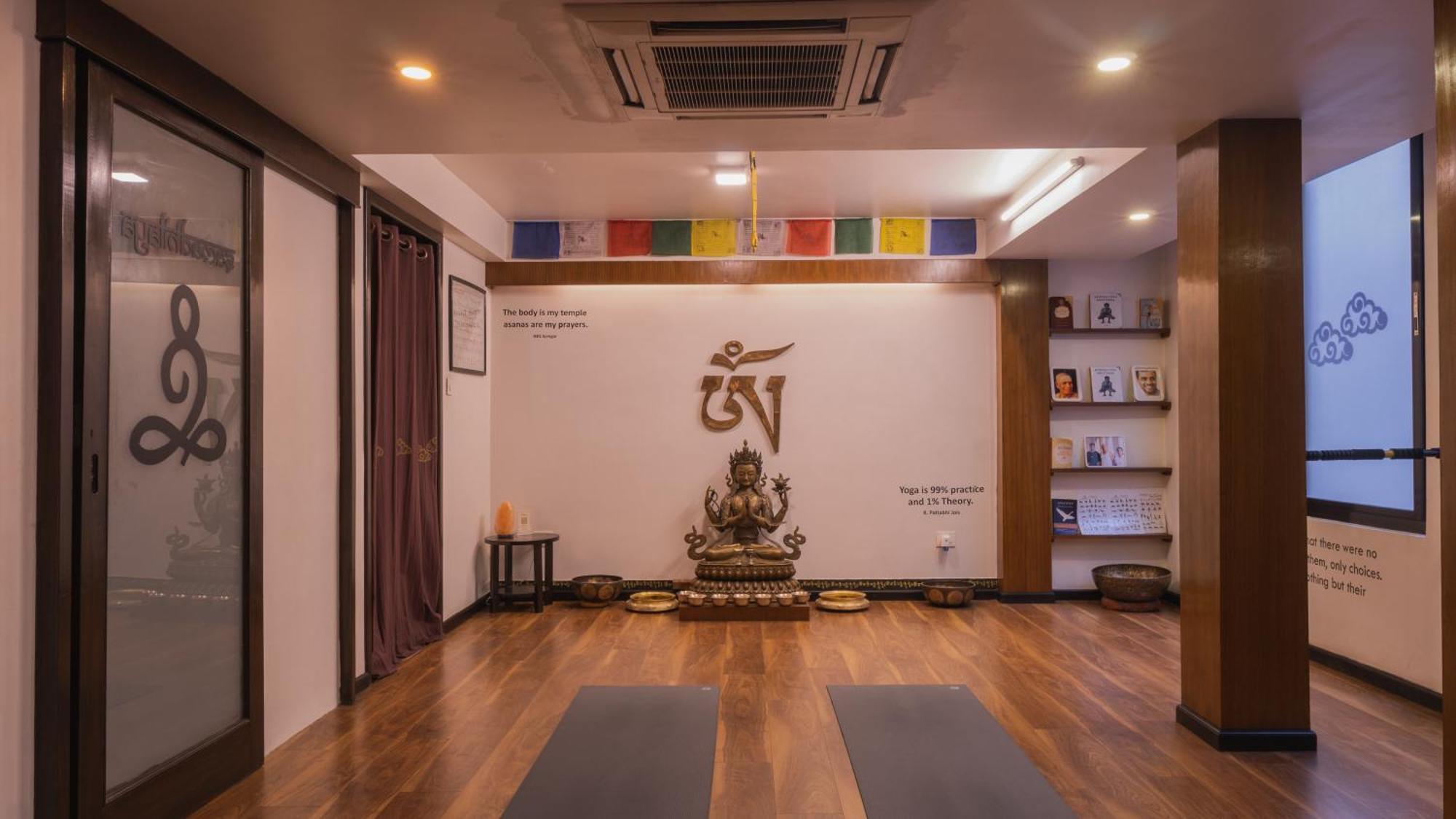 Dalai-La Boutique Hotel Катманду Экстерьер фото