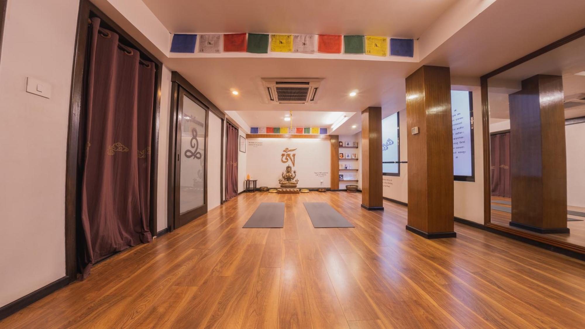 Dalai-La Boutique Hotel Катманду Экстерьер фото