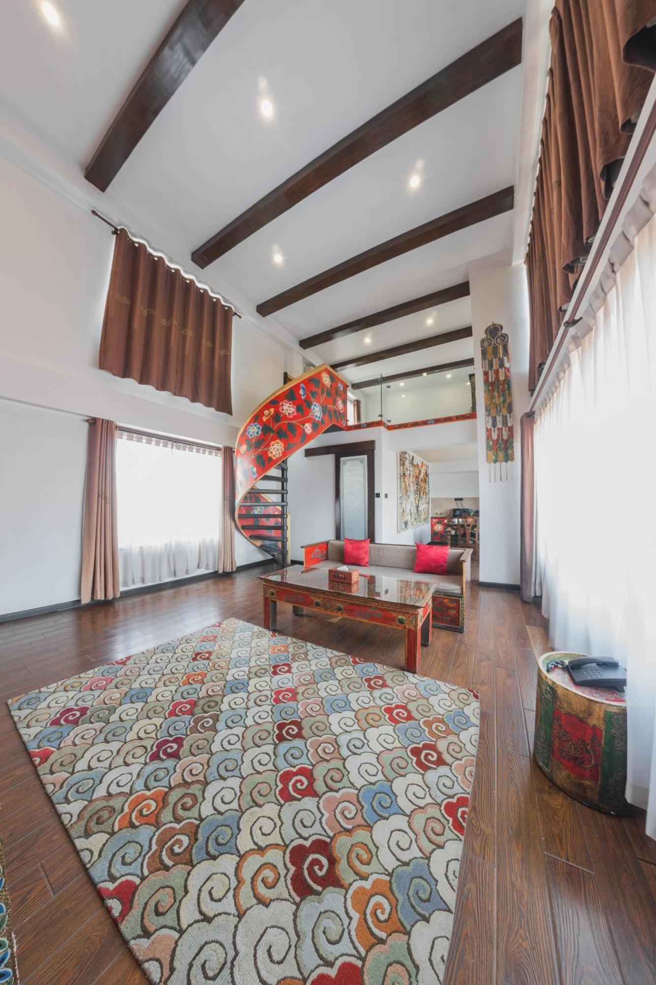 Dalai-La Boutique Hotel Катманду Экстерьер фото