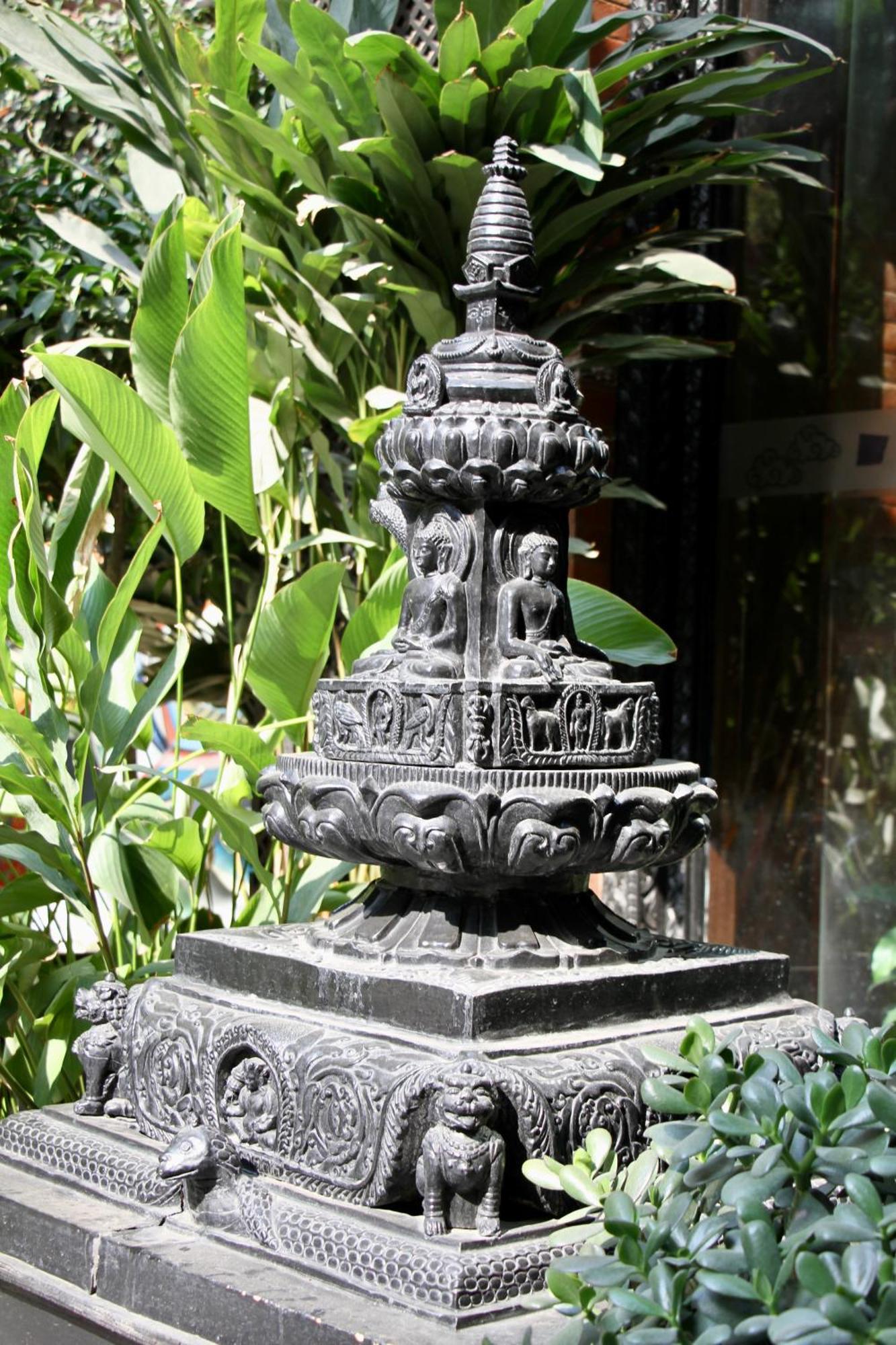 Dalai-La Boutique Hotel Катманду Экстерьер фото