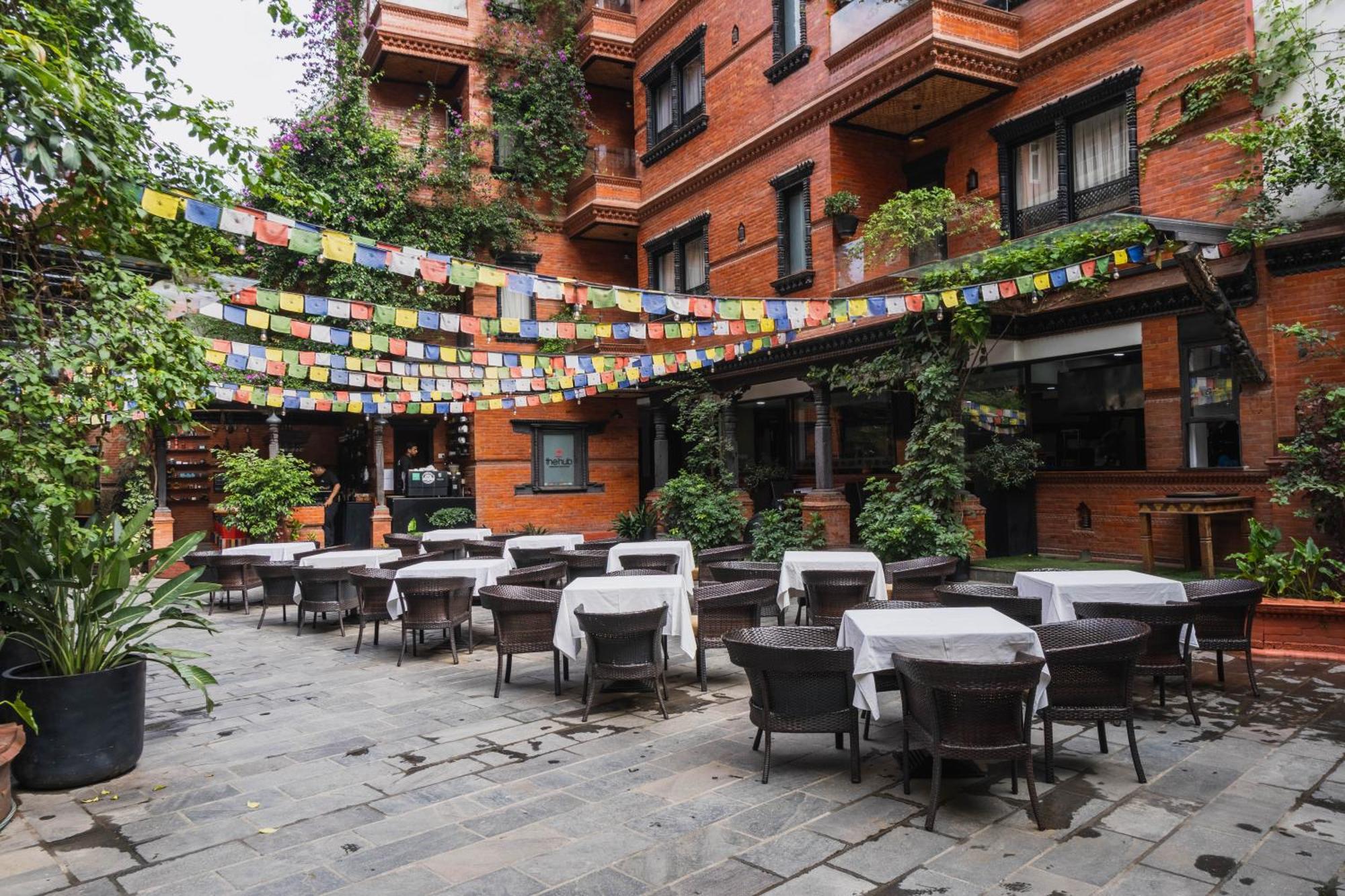 Dalai-La Boutique Hotel Катманду Экстерьер фото