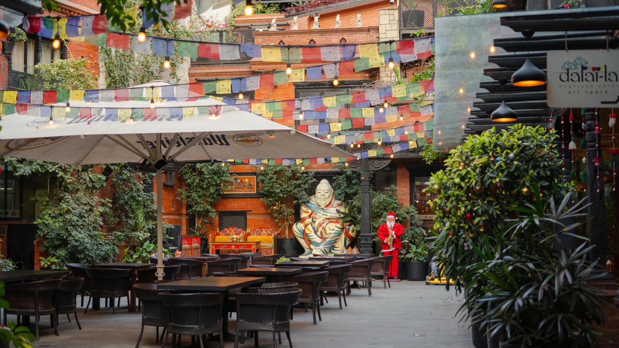 Dalai-La Boutique Hotel Катманду Экстерьер фото