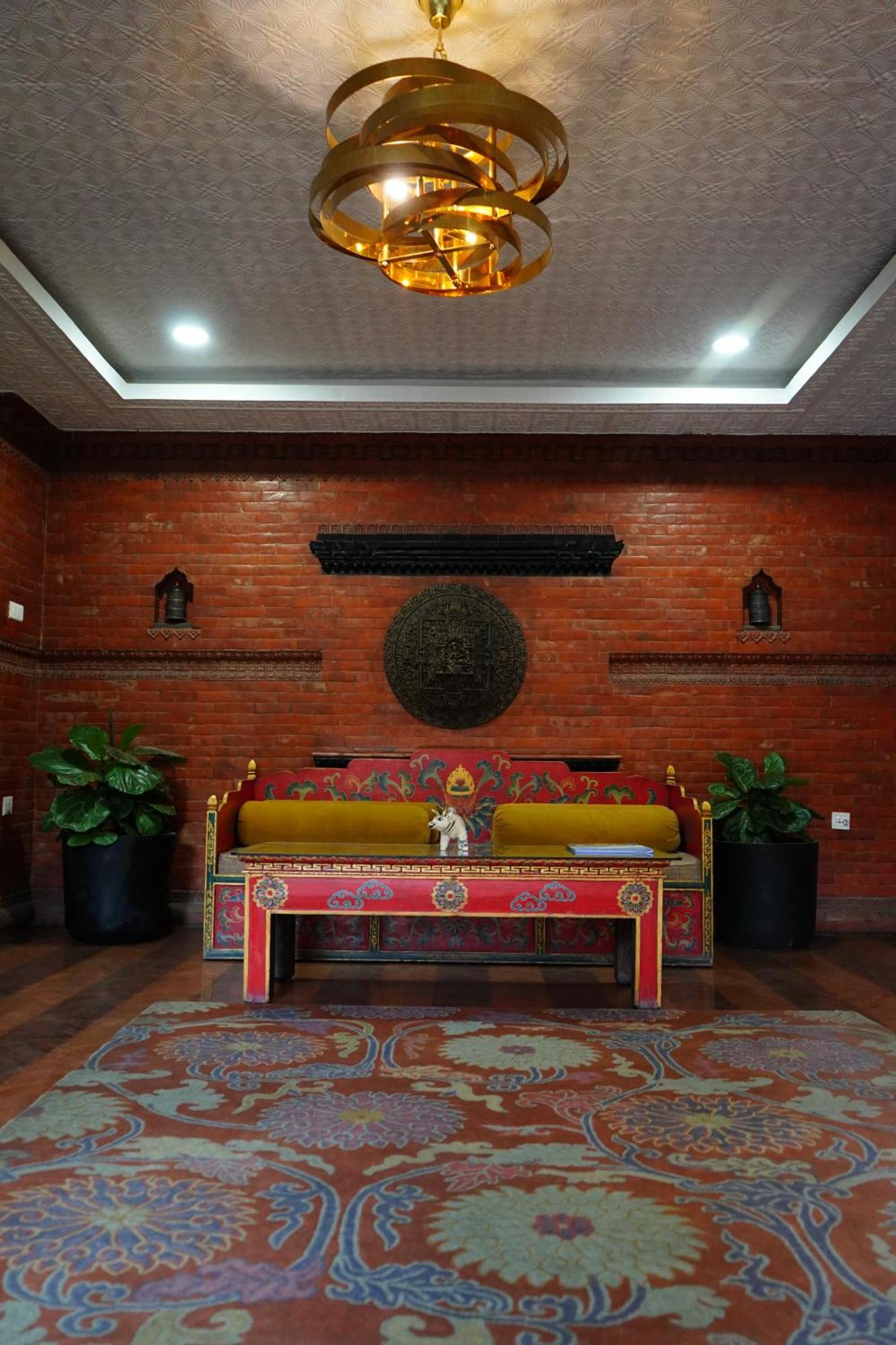 Dalai-La Boutique Hotel Катманду Экстерьер фото