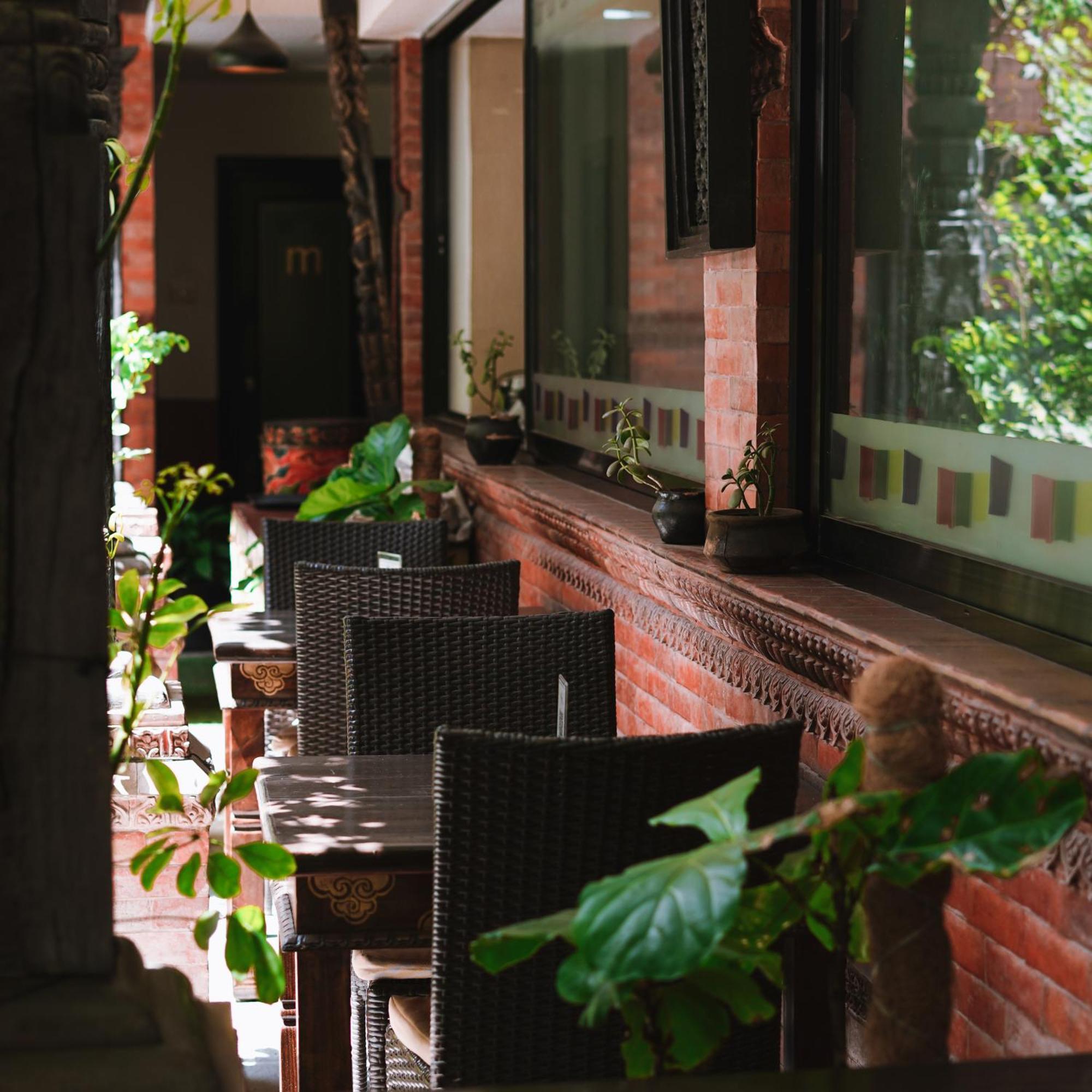 Dalai-La Boutique Hotel Катманду Экстерьер фото